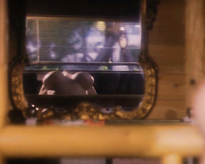 Anna Nicole Smith – To the Limit (1995)