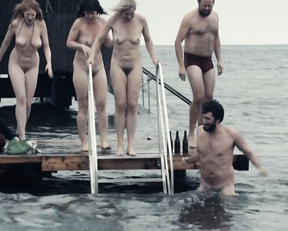 Trine Dyrholm, Julie Agnete Vang, Helene Reingaard Neumann – Kollektivet (2016)