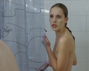 Claudia Helene Hinterecker, Eva Gosciejewicz – Polizeiruf 110 d42e04 (2013)