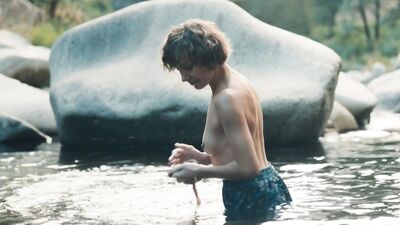 Julia Koschitz – Jonathan (2016)