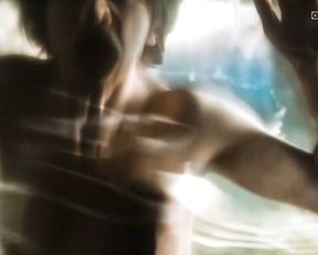 Julia Koschitz – Zweimal Lebenslanglich (2015)