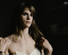 Lena Lauzemis – Wer wenn nicht wir (2011)