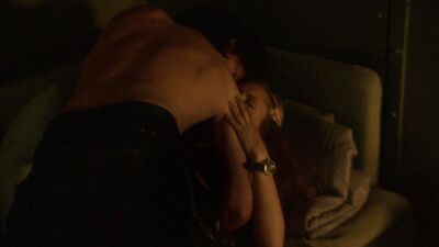 Eliza Taylor – The 100 s01e04-05 (2014)