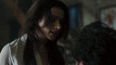 Irina Dvorovenko – Flesh and Bone s01e07 (2015)