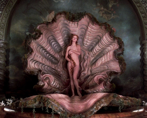 Uma Thurman – The Adventures of Baron Munchausen (1988)