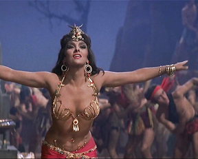 Gina Lollobrigida sexy – Solomon and Sheba (1959)