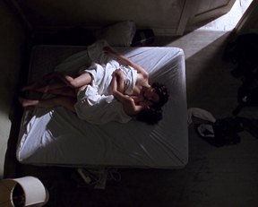 Jennifer Tilly, Gina Gershon – Bound (1996)