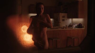 Sarah Hay – Flesh and Bone s01e01 (2015)