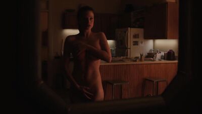 Sarah Hay – Flesh and Bone s01e01 (2015)