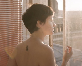 Pauline Etienne – Eden (2014) [deleted scenes]