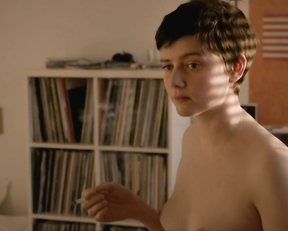 Pauline Etienne – Eden (2014) [deleted scenes]