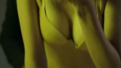 Elizabeth Debicki – The Kettering Incident s01e01-04 (2016)