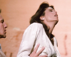 Barbara Crampton, Brinke Stevens – Body Double (1984)