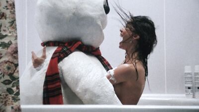 Shannon Elizabeth  – Jack Frost (1997)