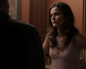 Keri Russell -The Americans (2017) s05e02