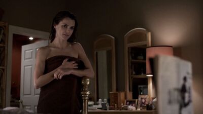 Keri Russell – The Americans s03e03 (2015)