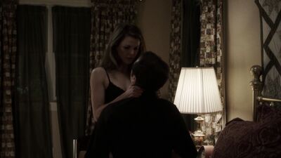 Keri Russell – The Americans s02e06 (2014)