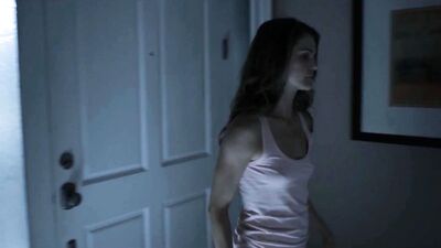 Keri Russell – Dark Skies (2013)