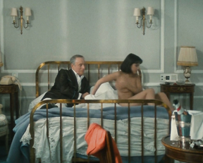 Mathilda May – Trois Places Pour Le 26 (1988)