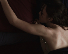 Keira Knightley – The Jacket (2005)