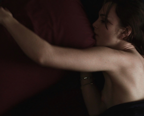 Keira Knightley – The Jacket (2005)