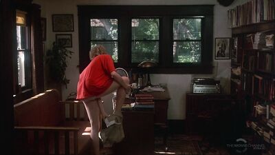 Mariel Hemingway nude – Creator (1985)