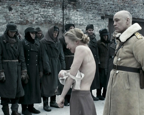 Vera Farmiga, Natali Press – In Tranzit (2006)