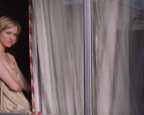 Naomi Watts – We Don’t Live Here Anymore (2004)