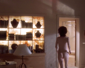 Julianne Moore – Body of Evidence (1993)