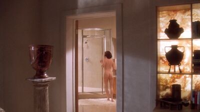 Julianne Moore – Body of Evidence (1993)