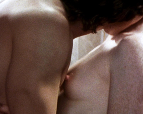 Julianne Moore naked – Boogie Nights (1997)