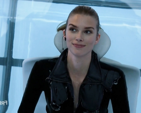 Emma Ishta – Stitchers s02e04-05 (2016)