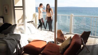 Sophia Takal, Jane Adams – All the Light in the Sky (2012)