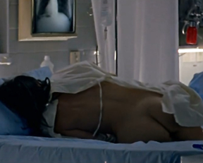 Aitana Sanchez-Gijon – La puta y la ballena (2004)