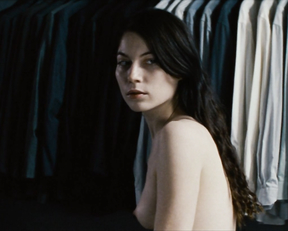 Nora von Waldstatten nude – Schwerkraft (2009)