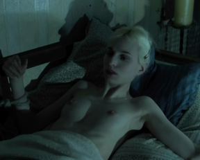 Margarethe von Stern, Yingying Du – Help me I am Dead (2013)