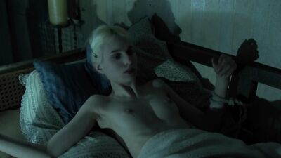 Margarethe von Stern, Yingying Du – Help me I am Dead (2013)
