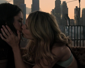 Sonja Kinski – Dark Hearts (2012)