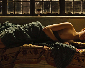 Evan Rachel Wood – Across the Universe (2007)