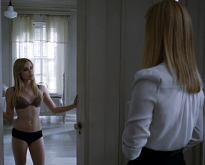 Emma Roberts – American Horror Story s03e01-02 (2013)