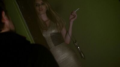 Emma Roberts – American Horror Story s03e01-02 (2013)