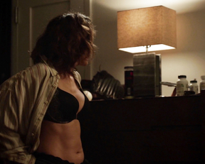 Jennifer Lopez – Shades of Blue s01e03-04 (2016)