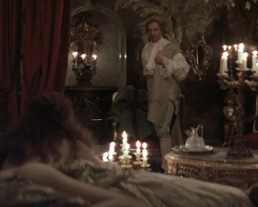 Annette Bening – Valmont (1989)