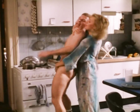 Monique van de Ven – Brandende liefde (1983)