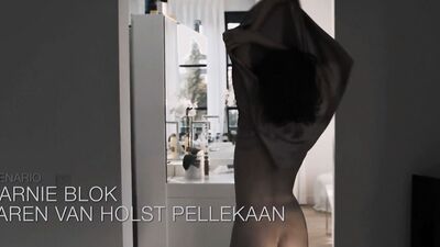 Carice van Houten – The Happy Housewife (2010)