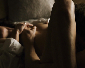 Lena Headey naked – Zipper (2015)