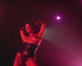Rae Dawn Chong topless – Fear City (1984)