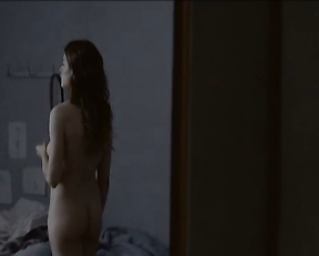 Irene Azuela – Las oscuras primaveras (2014)