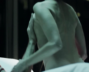 Estella Warren – The Stranger Within (2013)