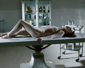 Christina Ricci – After.Life (2009)